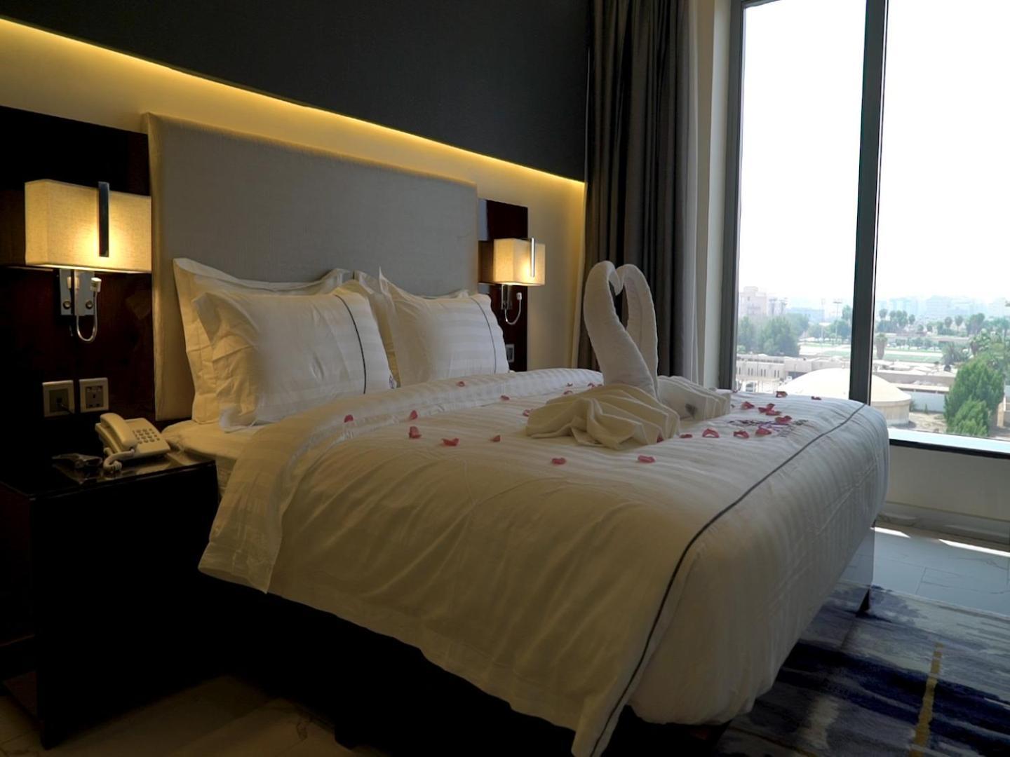 Violet Rose Aprit Hotel Jeddah Ngoại thất bức ảnh