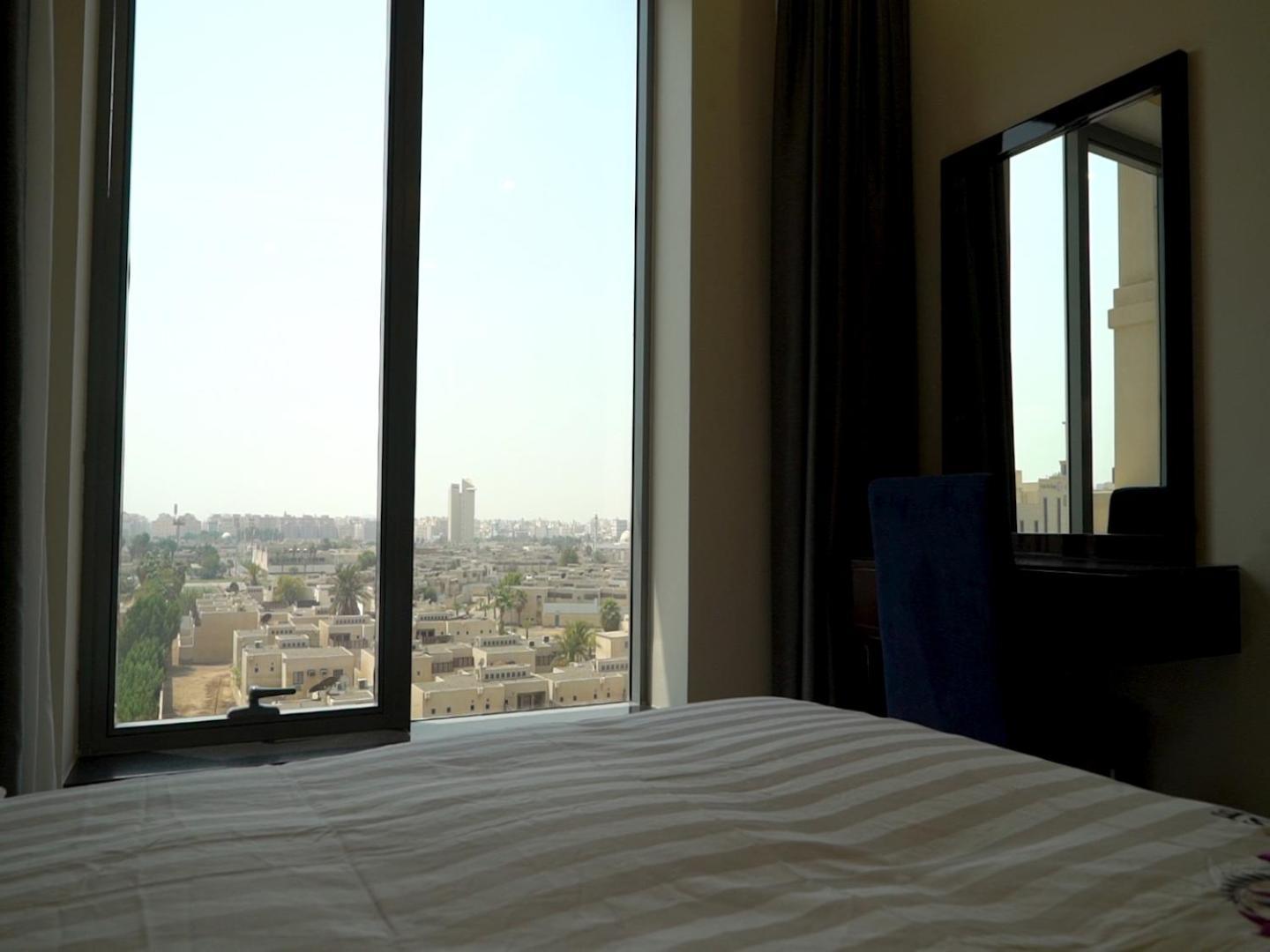 Violet Rose Aprit Hotel Jeddah Ngoại thất bức ảnh